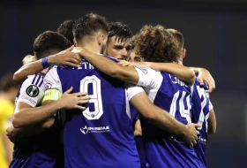 Dinamo postao "nezaustavljiv" i noći na prvom mestu HNL-a!