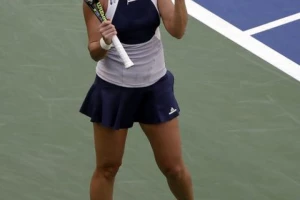 US Open: Flavija Peneta u polufinalu