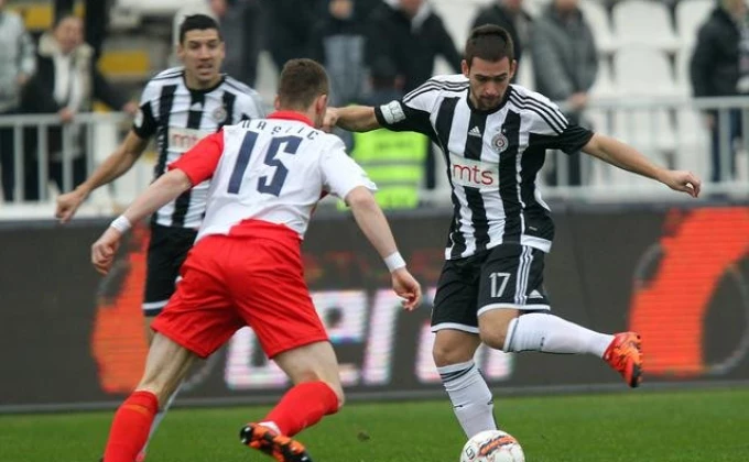 BETA/BETAPHOTO/BRANISLAV BOZIC/EV