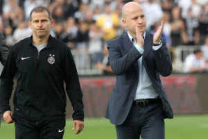 Novinare zanimalo da li je Đurovski čestitao pobedu Nikoliću - Evo šta im je rekao trener Partizana