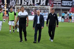 Nikolić ne vidi ozbiljne probleme u igri Partizana