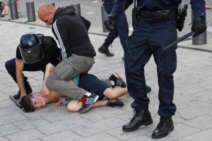 Policajci povređeni u tuči posle fudbalske utakmice u Makedoniji