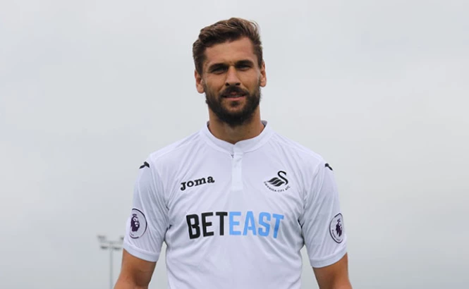 twitter.com/SwansOfficial