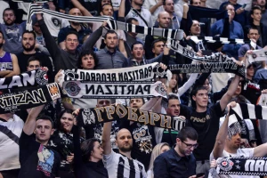 Poluvreme - Partizan vodi protiv Krke, "trice" sevaju na sve strane! (TVITOVI)