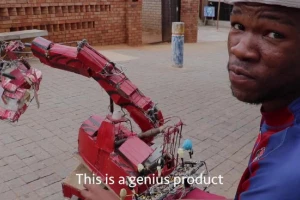 Genije iz Johanezburga - Pogledajte u čijem dresu je predstavio svog robota!