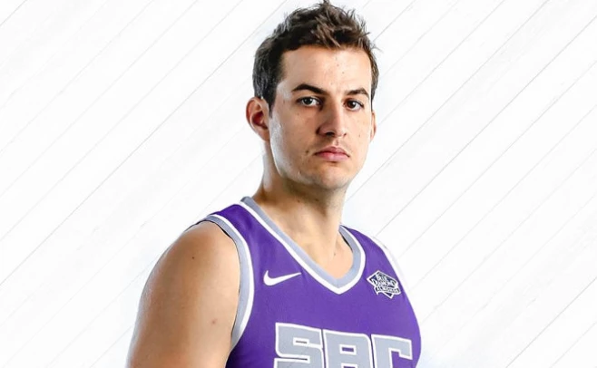 twitter.com/SacramentoKings